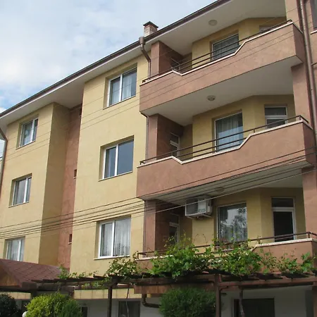 сънрайз Отель